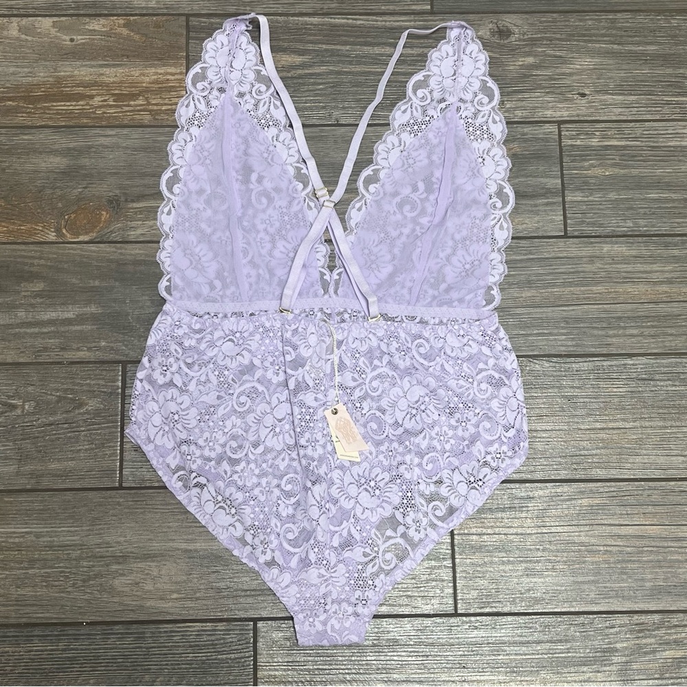NWT Free People X HAH Comin in Haht Lace Bodysuit Size Small Lavender Lingerie - Picture 4 of 14